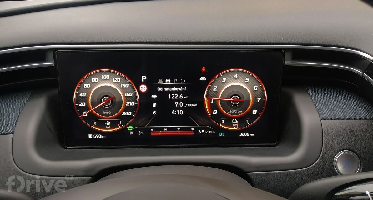 Hyundai Tucson Hybrid (2020)