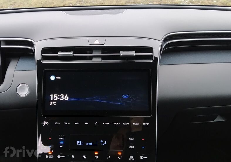 Hyundai Tucson Hybrid (2020)