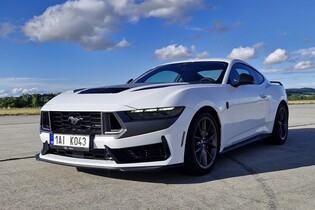 Ford chystá hybridní verzi Mustangu. Základem se stane současná generace S650