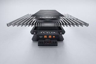 Podívali jsme se zblízka na baterii Rimac s pevným elektrolytem