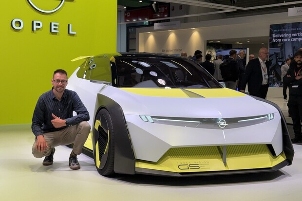 Opel Corsa GSE Vision Gran Turismo: Elektrický závodní koncept na vlastní oči