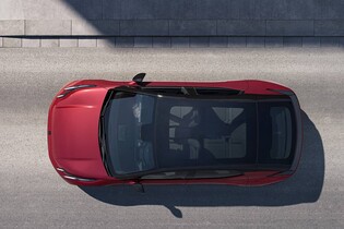 Lynk & Co se etabluje. Otevírá první český autosalon a zveřejnila ceník