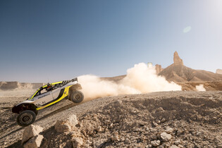 V Saúdské Arábii zítra odstartuje první vodíkový motorsport na světě