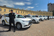 Ukrajinská policie nasadí do akce více jak 600 Outlanderů PHEV