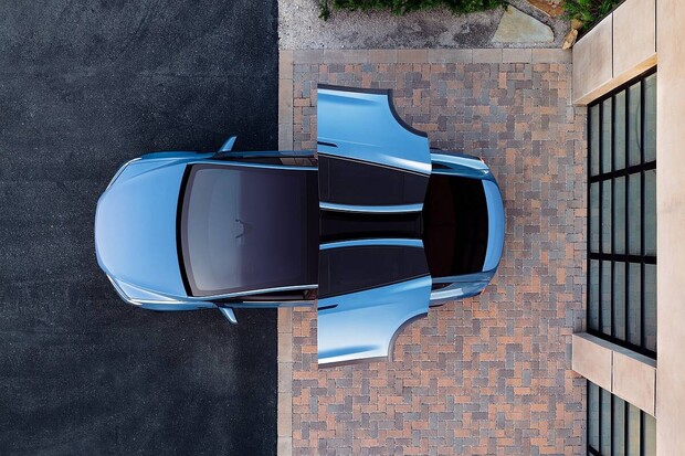 Velké Tesly se vracejí do Česka. Jejich cenám neuvěříte