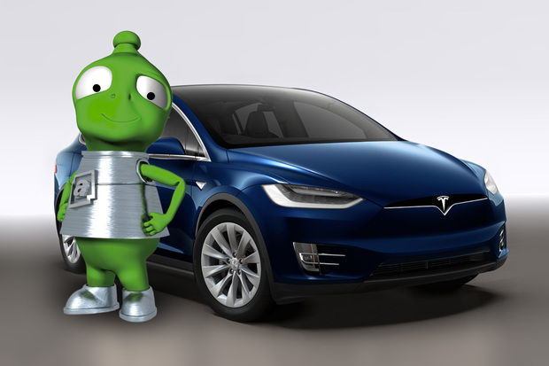 Alza.cz zahájila prodej elektromobilů. Teslu vám dodá do druhého dne