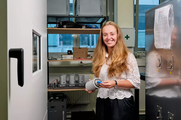 Češi vyvinuli metodu, která prodlouží životnost baterií elektromobilů až o 10 %