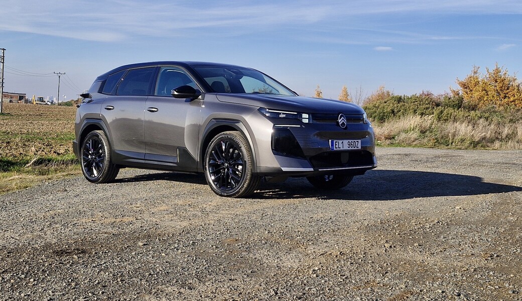 Projeli jsme zcela nový Citroën C5 Aircross v plně elektrické verzi