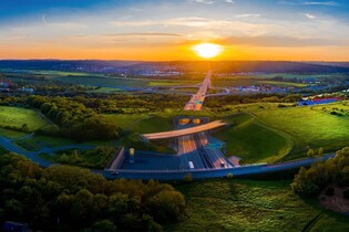 Návrh zdanění elektromobilů v Británii pod palbou. Proč by nás to mělo zajímat?