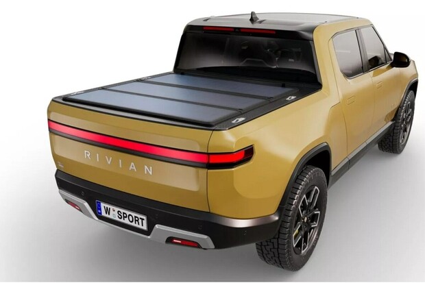 Firma Worksport představila instantní soláry nejen pro elektrické pick-upy