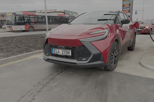 Toyota C-HR PHEV