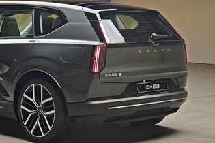 Nové Volvo EX60 už má české ceny. Švédové mají ambici zamíchat kartami