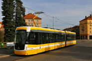 Veřejná doprava na severu dostává nový impuls. Do Mostu dorazila první nová tramvaj