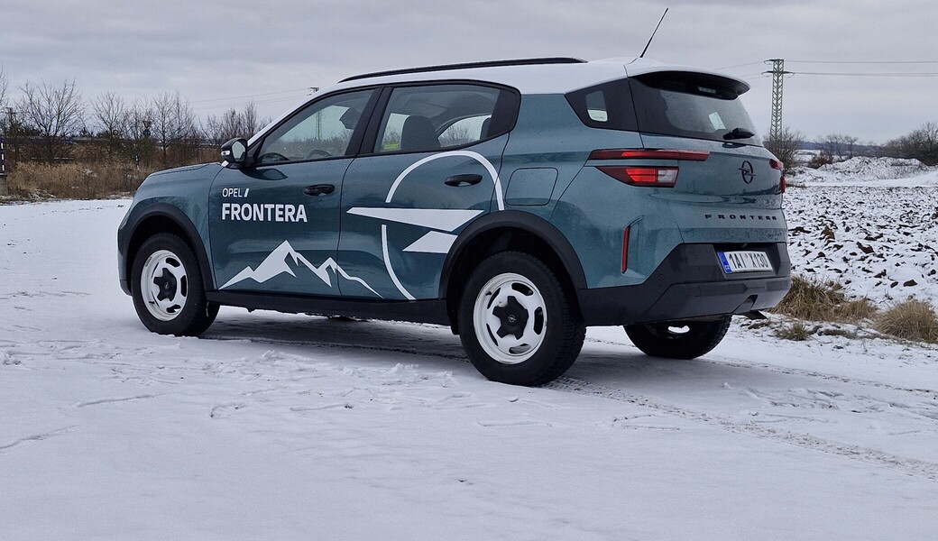 Opel Frontera 1.2 Turbo Hybrid Edition (2026)