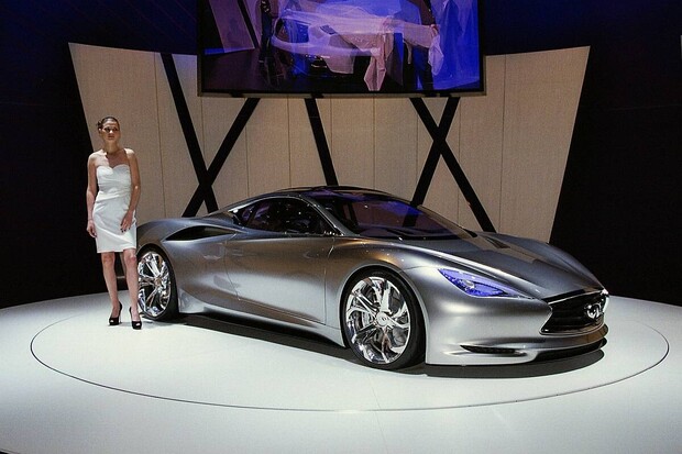 Infiniti Emerg-E Concept 