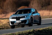 Skutečně Nová třída. S BMW iX3 jsme jeli poprvé na českých silnicích