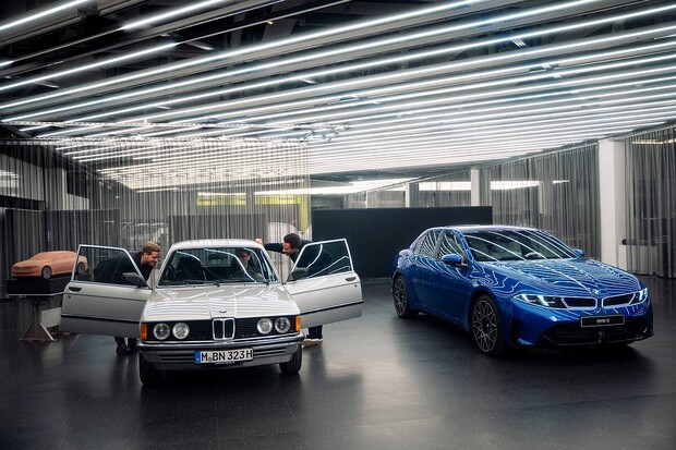 Žádný sentiment. BMW i3 začíná, i4 skončí.