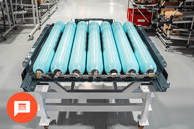 BMW to nevzdává s vodíkem, Android Auto umí česky