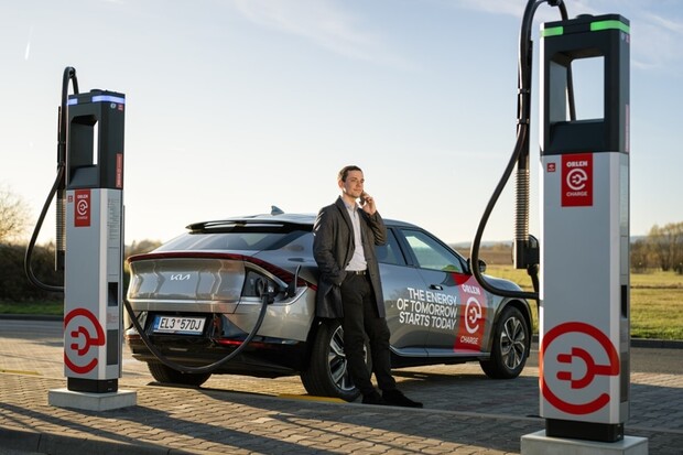 ORLEN v Česku rozšiřuje síť ultrarychlého dobíjení v rámci dálnic D5, D2 a D6