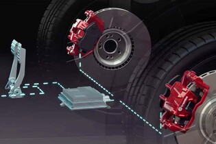 Revoluce v brzdových systémem přichází. Stojí za ní firma Brembo a elektromobily