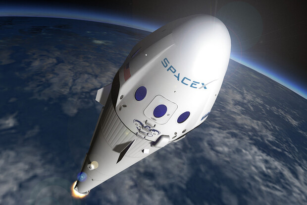 NASA, SpaceX, anebo možná někdo úplně jiný. Kdo první pošle lidi na Mars?