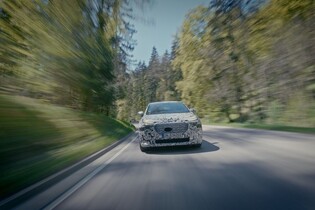 Konec maskování se blíží. Audi A2 e-tron už polyká testovací kilometry na ledu