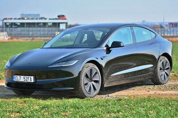 Tesla Model 3 Standard Range