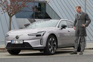 Volvo ES90