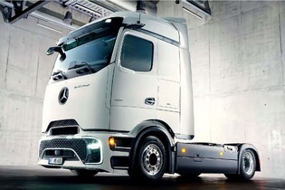 Mercedes-Benz Trucks představil model eActros Lowliner. Do výroby půjde příští rok
