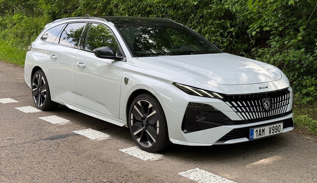 Peugeot 308 SW GT Plug-in Hybrid 195