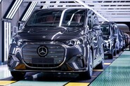 Mercedes-Benz zahájil výrobu modelu VLE. Na starost ji dostali Španělé
