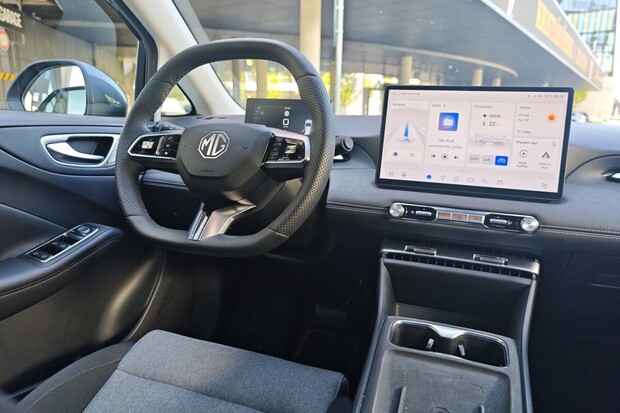 Technologie a infotainment levného MG4 EV Urban