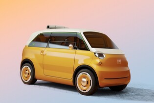 S boží pomocí. Fiat představil ve Vatikánu nové městské elektromobily