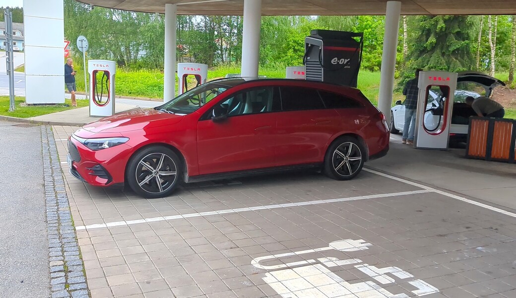 Mercedes-Benz CLA 200 Shooting Brake