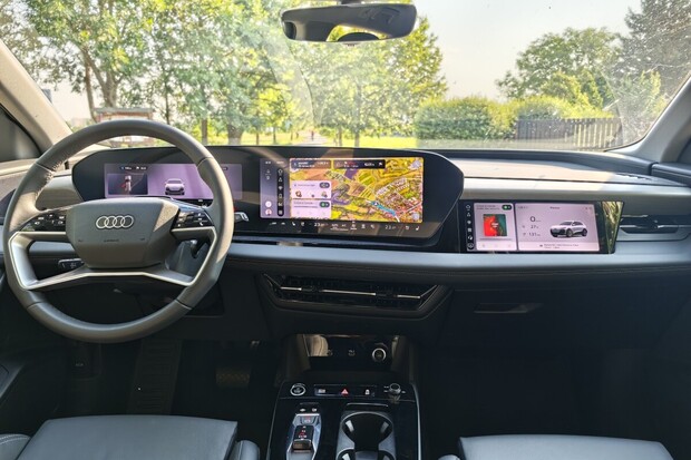 Vyzkoušeli jsme vylepšený infotainment Audi. Má ale jeden velký háček