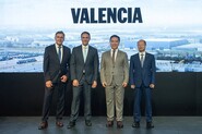 Čínské Geely nově vlastní část španělské továrny Fordu