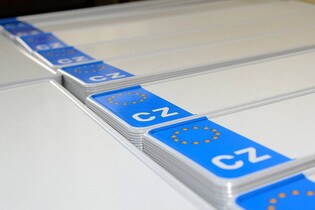 Pro registrační značky už nebudete muset na úřad