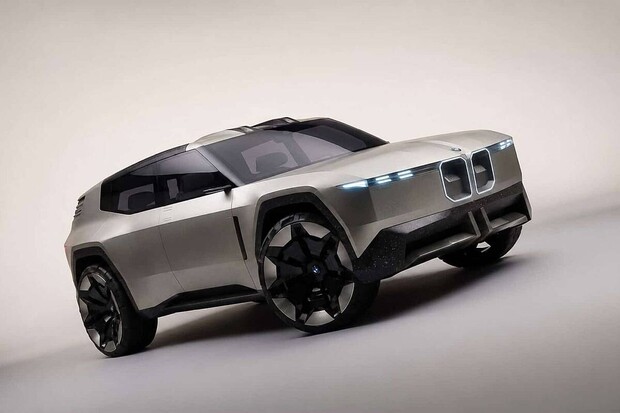BMW utahuje opasky. Velký off-road nebude