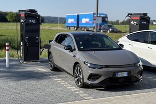 1 250 kilometrů v elektrickém Leapmotoru B05