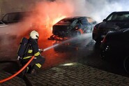 V Českých Budějovicích shořel elektromobil. Teprve druhý v celém kraji