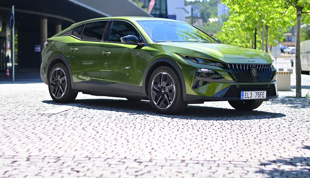 Peugeot E-408 (2026)