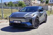 Toyota C-HR+ Executive AWD (77 kWh)