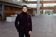 Jaguar schytal výsměch za „woke“ reklamu. Teď promluvil muž, který za ní stál
