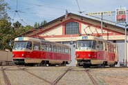 Do pražského provozu vyrazily dvě opravené retrotramvaje. Obě T3, ale každá jiná