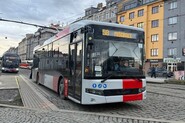 Praha dostává nové trolejbusy z Turecka. První už míří do pravidelného provozu