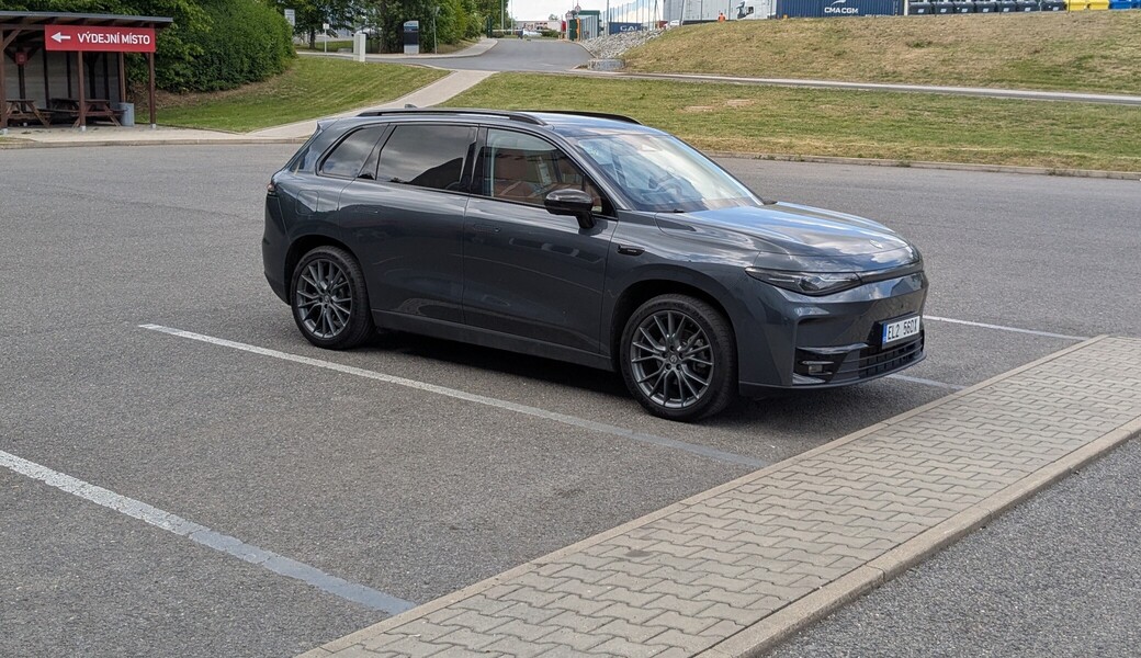 Jak dobrý je Leapmotor C10 REEV z pohledu běžného uživatele?