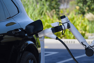 Geely už v praxi nasazuje nabíječky s výkonem 2,25 MW