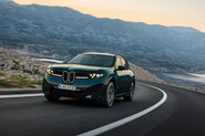 BMW iX3 dostalo pořádnou dávku steroidů. Nová verze M60 má 612 koní