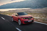 Nové BMW iX4 odhaleno. Má dojezd 828 km, 612 koní a překvapivou cenu