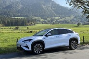 Akcie BYD padají. Cenová válka v Číně může změnit budoucnost automobilky